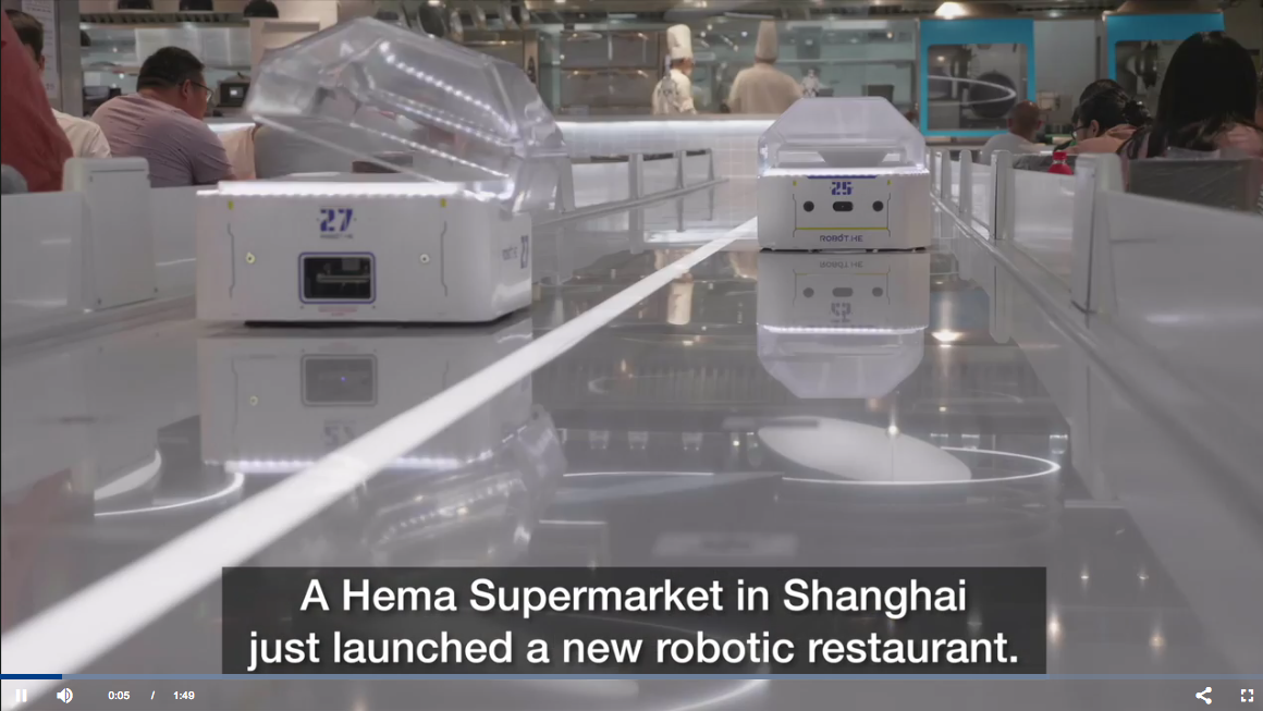 Thực khách cũng có thể theo dõi món ăn của họ bất cứ lúc nào.