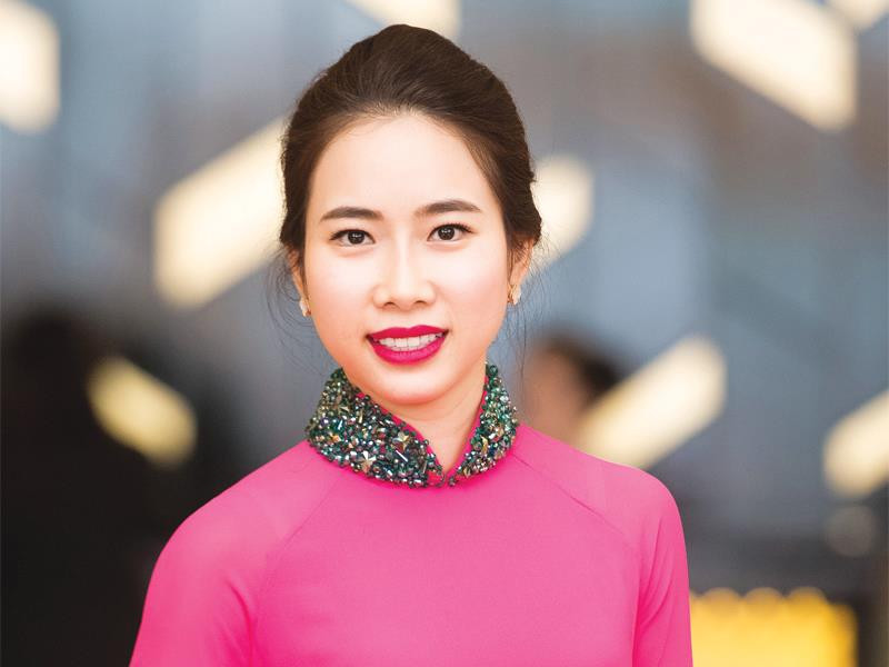 Năm 2013, Hoàng Yến chính thức trở thành Tổng Giám đốc chuỗi khách sạn Mường Thanh sau 7 năm tu nghiệp tại nước Anh khi chưa đầy 30 tuổi. Ảnh: Baogiaothong.