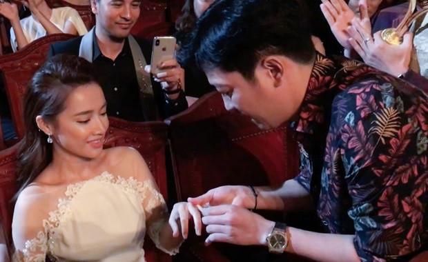 Trường Giang vẫn luôn được nhiều người ngưỡng mộ vì sự tận tình chu đáo dành cho bạn gái Nhã Phương. Nam danh hài xứ Quảng cũng tặng Nhã Phương nhiều món quà xa xỉ. Ảnh: Zing.