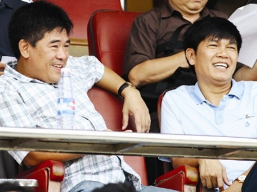 Đầu tháng 3/2018, đại gia Trần Đình Long (phải)- Chủ tịch tập đoàn Hòa Phát - chính thức lọt vào danh sách tỷ phú USD của Tạp chí Forbes. Ảnh: GDVN.