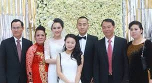 Ông Bình từng nắm giữ nhiều chức vụ quan trọng tại các doanh nghiệp lớn như Giám đốc CTCP Xuất nhập khẩu Tổng hợp Hà Nội (Geleximco), Giám đốc Công ty Xuất nhập khẩu tổng hợp và chuyển giao công nghệ Việt Nam – Vinagimex (1997-2007), Thành viên HĐQT Ngân hàng TMCP Hàng hải Việt Nam...Ảnh: Vietnamnet.