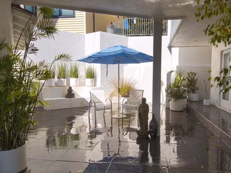 Căn nhà của tỷ phú Warren Buffett có thiết kế khá đơn giản.