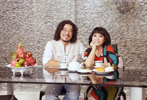 Khu vực bàn ăn đơn giản nhưng sang trọng. Ảnh: Khám phá.