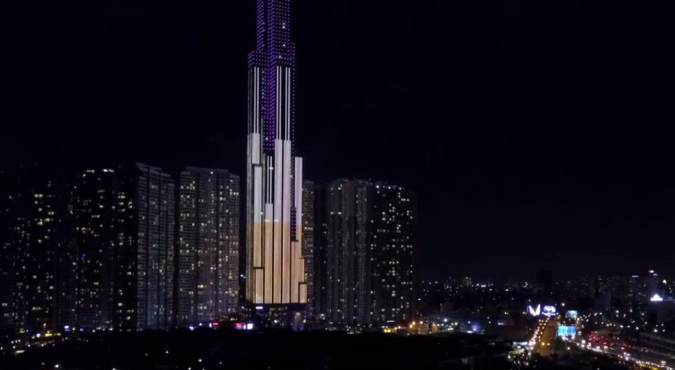 Tòa cao ốc 81 tầng này nằm trong top những tòa nhà cao nhất thế giới. Ảnh: Tiền phong.