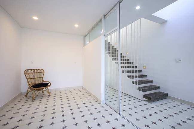 Cầu thang dây cáp hiện đại cho không gian thoáng đãng.