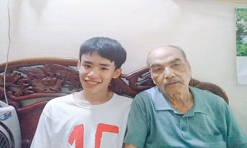 Kiên đang về thăm ông tại TP Nam Định