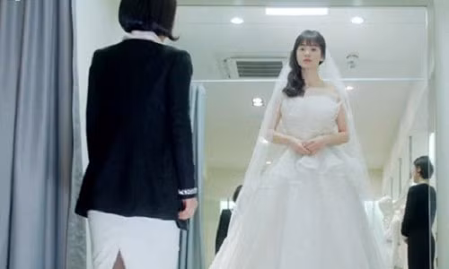 Su that rung roi khien co dau lap tuc huy hon khi di thu vay cuoi