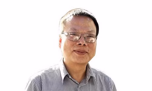 Dai gia chi 32 ty giup Nguyen Xuan Son tranh an tu la ai?