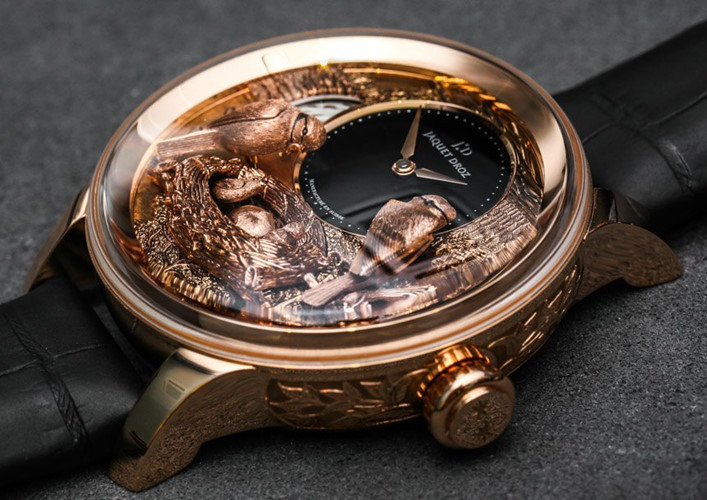 Trong khi đó, chiếc đồng hồ chim hót được xem là chiếc đồng hồ cơ học đầu tiên có thể phát ra âm thanh giống như tiếng chim hót. Ảnh: Youtube.