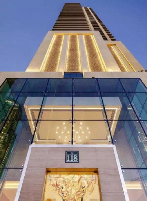 Nằm tại vị trí đắc địa ở khu phố trung tâm của thành phố Dubai, tòa cao ốc "118" là tổ hợp nhà ở, văn phòng cao cấp bậc nhất của Dubai mới được ra mắt.