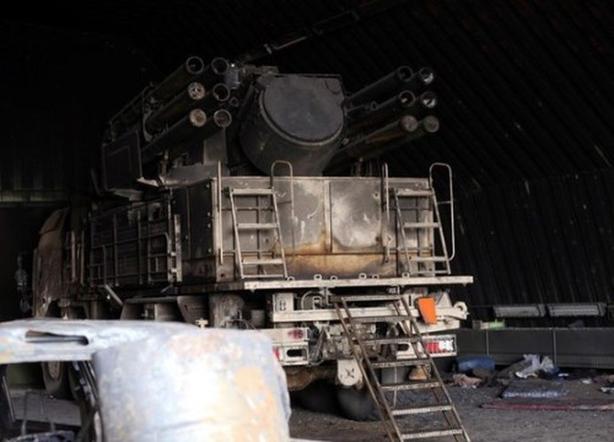 Nếu đặc điểm kỹ chiến thuật của hai vũ khí trên là tương đương thì nếu không có sự thay đổi về phương pháp sử dụng, thiệt hại đối với Pantsir-S1 vẫn được dự báo là sẽ lớn.