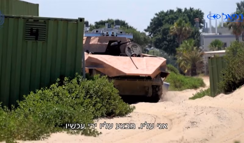 Về sức mạnh hỏa lực, Carmel sẽ được trang bị súng máy, pháo và các tổ hợp tên lửa chống tăng tối tân biến Carmel thành cỗ xe chiến đấu có sức mạnh công thủ toàn diện hàng đầu hiện nay.