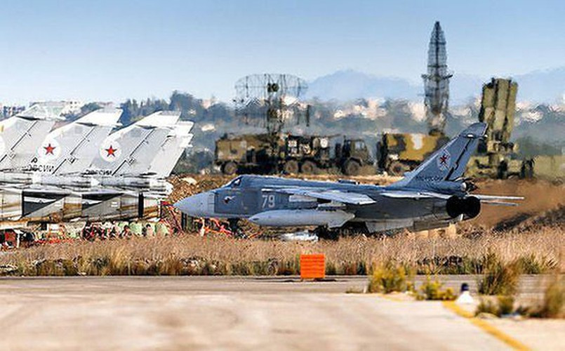 Ngoài ra các tay súng thánh chiến còn định kỳ tấn công các vị trí của quân đội Syria và tiếp tục củng cố địa bàn của họ ở Idlib, bao gồm thông qua các nguồn cung cấp vật chất từ Thổ Nhĩ Kỳ.