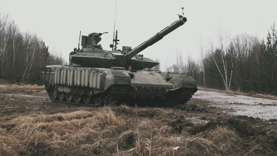 Hệ thống phòng vệ chủ động Shtora-M của T-90M Proryv-3 cũng có độ tin cậy rất cao trong việc chống lại tên lửa chống tăng có điều khiển của đối phương.