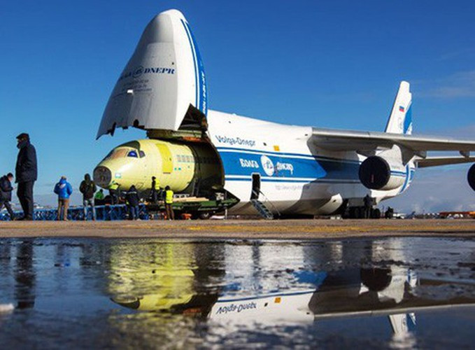 Cùng với Il-76, An-124 Ruslan được xem như biểu tượng của lực lượng vận tải chiến lược của không quân Liên Xô trước kia cũng như không quân Nga ngày nay.