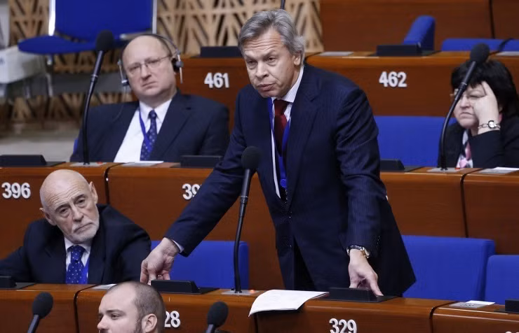 Nga roi khoi Hoi dong Nghi vien chau Au cho toi cuoi 2015