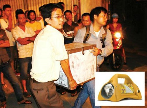 3. Tháng 9/2014, một thiết bị chụp ảnh xuyên thấu (NTD) có nguồn phóng xạ Iridium – 192 của của công ty Apave ở TP HCM đã bị thất lạc. Sau nhiều ngày tìm kiếm, công an đã tìm ra nguyên nhân của vị thất lạc thiết bị chứa phóng xạ là do kẻ trộm đã đột nhập vào công ty và lấy cắp chúng để bán đồng nát.