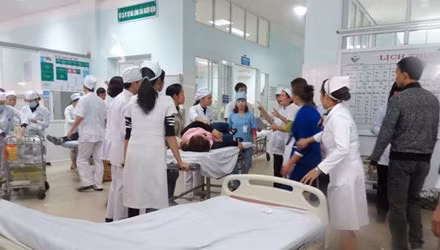 10 su kien nong ham hap du luan VN trong tuan (96)