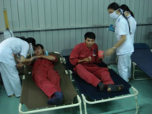 4. Ngày 28/12/2007, Công ty TNHH Anpha, nhà thầu phụ của PTSC M&C ở Vũng Tàu chịu trách nhiệm chụp ảnh phóng xạ kiểm tra các mối hàn tại giàn BOD - phát hiện bị mất nguồn phóng xạ. Không lâu sau đó, nguồn phóng xạ thất lạc đã được tìm thấy.