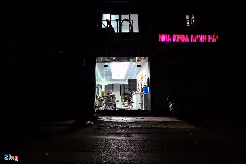 Cho den 2h sang de sua nail, lam toc an Tet-Hinh-8