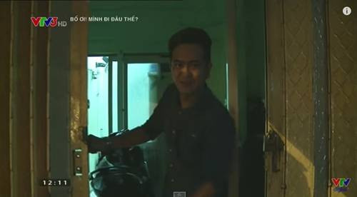 Chiếc cửa sắt đã cũ