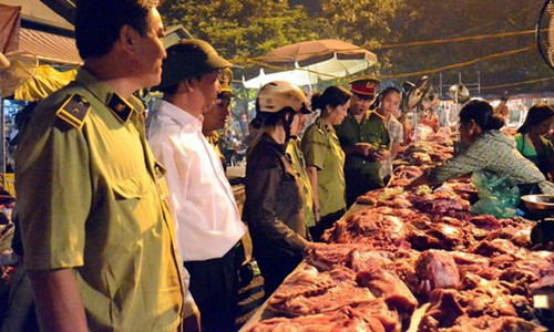 Ha Noi phat 24 ty dong tu 4.400 co so vi pham ATTP