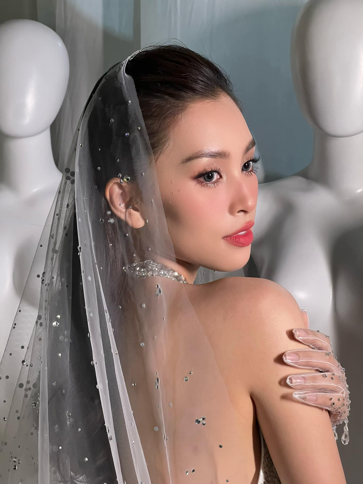 Cận nhan sắc của Hoa hậu Việt Nam 2018 Tiểu Vy.