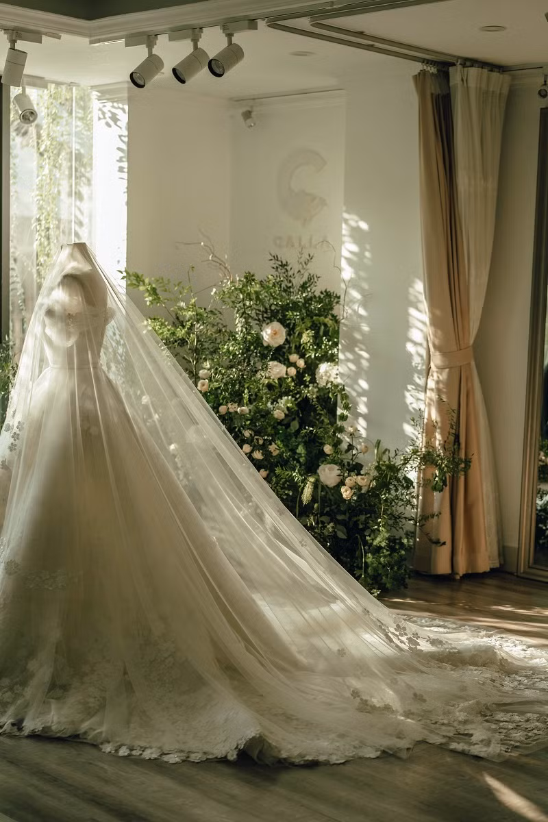 Cận cảnh chiếc váy cưới tuyệt đẹp của cô dâu Doãn Hải My.