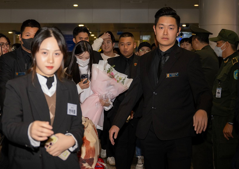 Sau bao ngày mong đợi của fan, Hyomin (T-ara) đã chính thức có mặt tại Hà Nội để tham gia sự kiện K-Beauty Festa 2023.