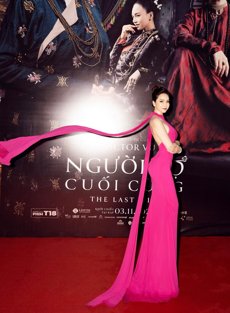 Tại buổi ra mắt phim, Đào Lan Phương chia sẻ, cô được trải qua nhiều cung bậc cảm xúc khi xem phim, khóc và cười theo nhân vật: "Chuyện phim có đầy đủ yếu tố hấp dẫn, tò mò, tâm lý và cả 18+... rất đáng xem".