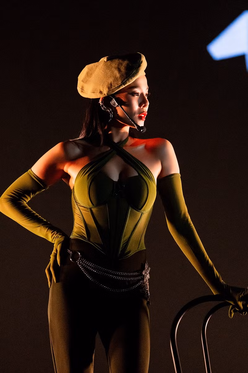 Hau truong Le Quyen luyen vu dao den bat mong chan-Hinh-2