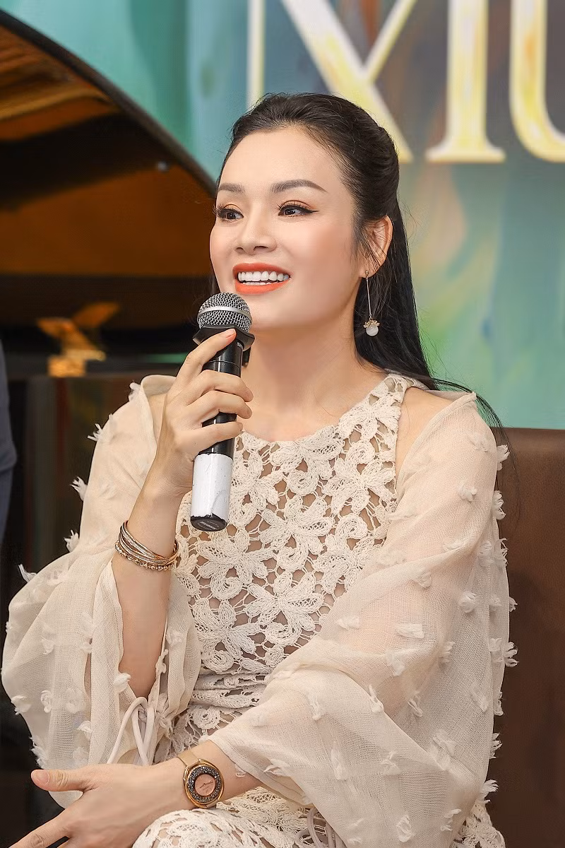 Thanh Lam, Tan Nhan va dan ca si hat tri an cac nha giao-Hinh-3
