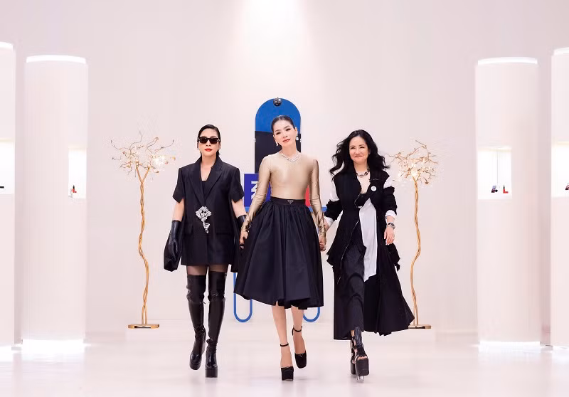 Le Quyen run, Thu Phuong suyt ngat o “Chi dep dap gio re song“-Hinh-2