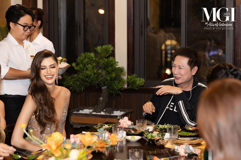 Bên cạnh đó, ông Nawat tiết lộ, Miss Grand International bổ sung phần thi Grand Voice Awards, đó là vì thành công trước đây của Á hậu 1 Miss Grand International 2022.