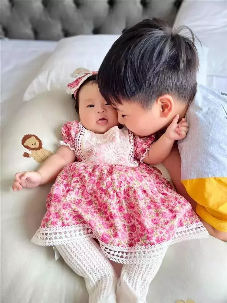 Tu Dua chot 5 con, tiet lo nhan duyen voi con gai ut-Hinh-6