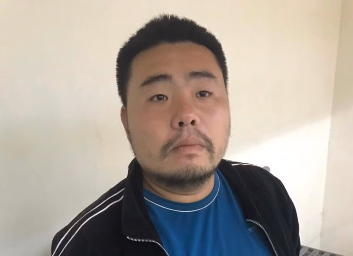 Lien tiep to tinh that bai, ga trai di lam dieu xang bay voi nhieu co gai