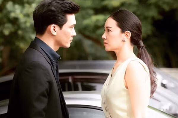 Chong cu bat ngo lam dieu nay khien toi kinh ngac, khoc nuc no