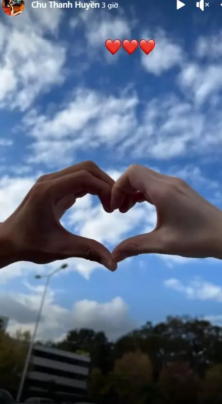 Tu troi Tay Chu Thanh Huyen gui loat ky hieu yeu Quang Hai-Hinh-5