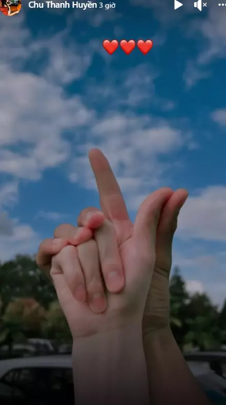 Tu troi Tay Chu Thanh Huyen gui loat ky hieu yeu Quang Hai-Hinh-3