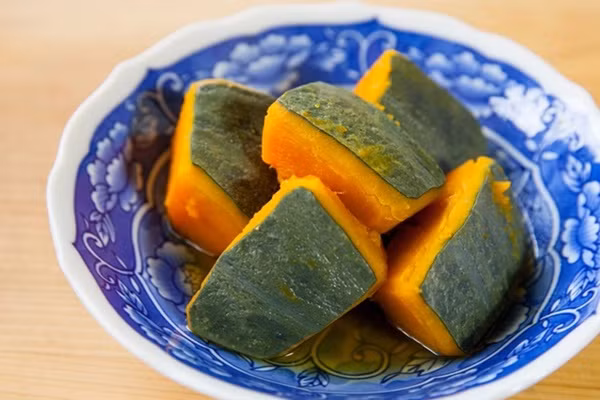 Loai qua Nhat Ban an “truong sinh bat lao”, Dong y ton thuoc quy