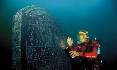 Phat hien xac tau dam chua tien vang nghin nam duoi day bien sau-Hinh-5