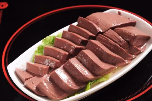 Chất này sẽ tạo ra phản ứng hóa với các chất cặn bã và các kim loại độc hại trong cơ thể, sau đó thông qua bài tiết giúp đẩy các chất độc hại này ra ngoài cơ thể. Ảnh: huitu.