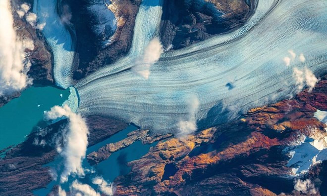 Phi hành gia trên Trạm Vũ trụ Quốc tế (ISS) chụp ảnh sông băng Upsala đang tan ở Patagonia năm 2021.