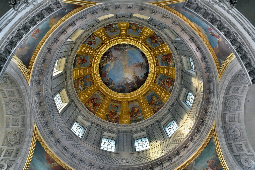 Ngoài ra, 8 chiến công lẫy lừng của ông hoàng này cũng được ghi lại trên sàn đá cẩm thạch.