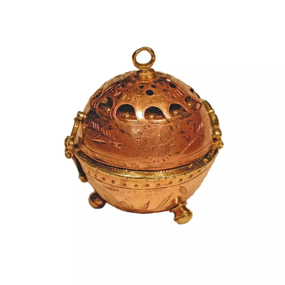 Henlein là con trai của một thợ rèn nhưng theo nghề thợ khóa. Vào thế kỷ 16, thợ khóa nằm trong số ít những thợ thủ công có kỹ năng và công cụ để bước vào lĩnh vực mới là chế tác đồng hồ.