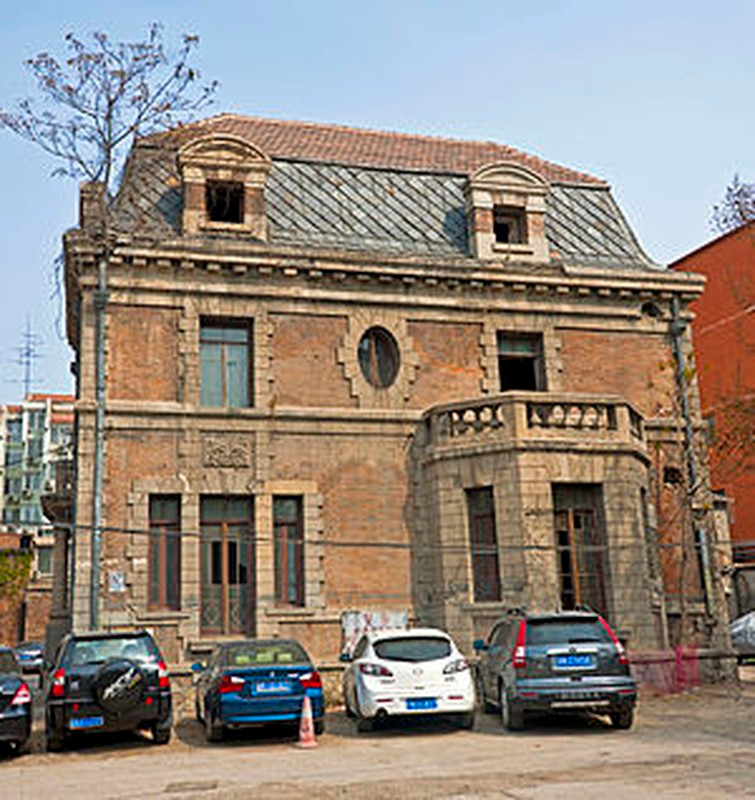 Ron nguoi am thanh ma quai trong ngoi nha ky bi nhat Bac Kinh