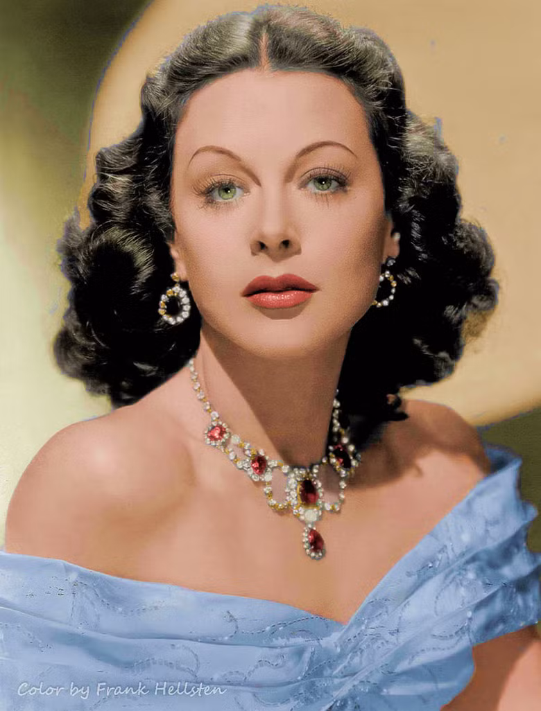 Cuoc doi song gio it nguoi biet ve nu minh tinh 'me de' cua Wifi