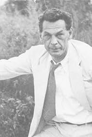 Để biết nhiều tin tức quan trọng của Đức quốc xã, Richard gia nhập Đảng Quốc xã. Nhờ vậy, ông tiếp cận được nhiều nhân vật quan trọng của Nhật và Đức. Trong số này, ông thu thập được tin tức tình báo tại Đại sứ quán Đức - nơi các nhà ngoại giao như Đại sứ Đức tại Nhật Herbert von Dirksen hay lui tới.