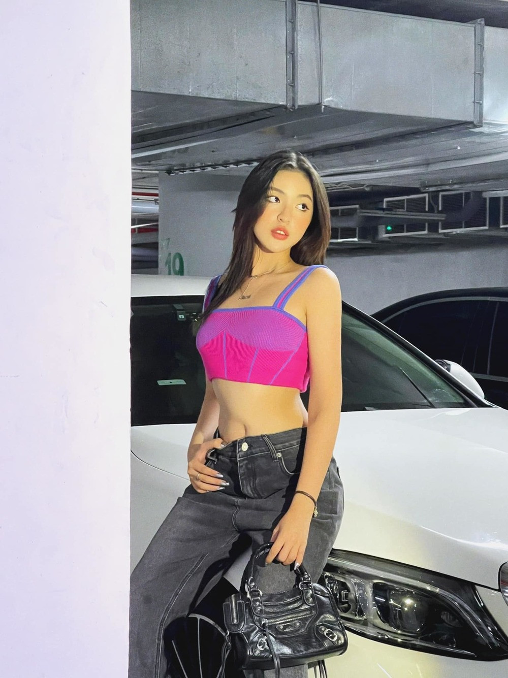 Cô không thể lọt vào top 15, dẫu vậy Thanh Tâm gần như không được ủng hộ đi thi các cuộc thi nhan sắc. Ảnh: Tổng hợp