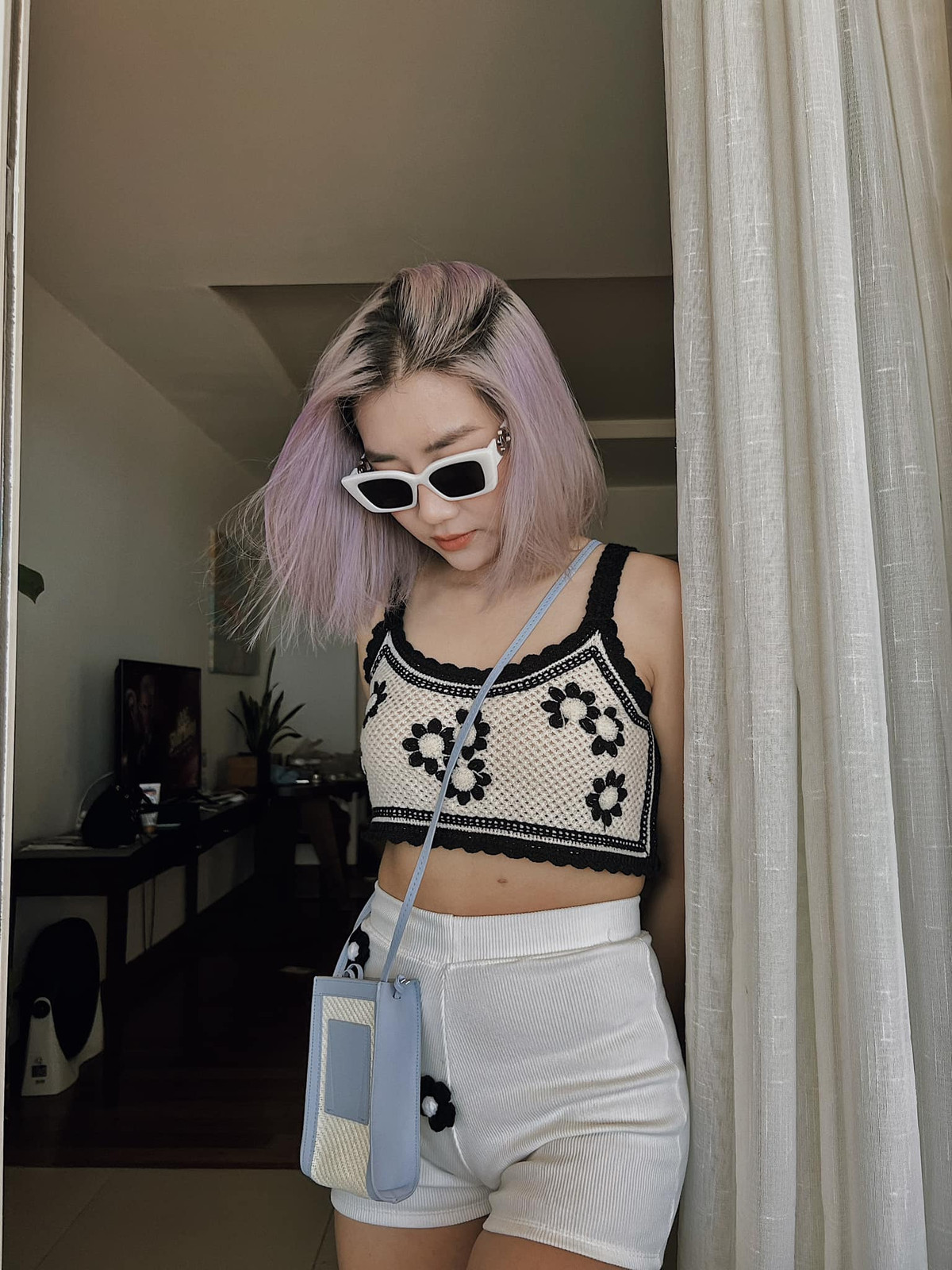 Cethline từng chia sẻ rằng "tôi cảm thấy tự tin khi mang những túi xách này mỗi khi ra đường".